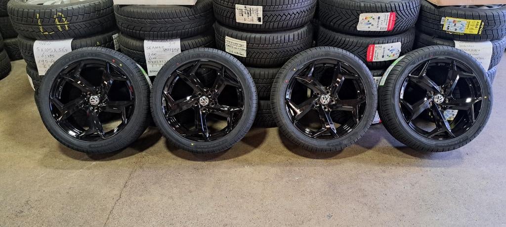 Vw Polo GTI/R wielenset 17 inch nieuw (bonneville) 215/45R17, Auto-onderdelen, Banden en Velgen, Ophalen, Uniroyal, 215 mm, Nexen