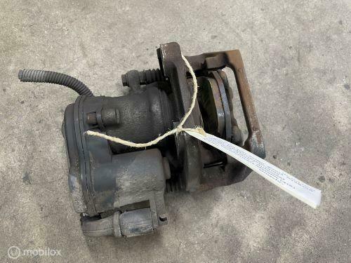 Remklauw rechtsachter BMW 5-serie F10 ('10-'13) 34216793042, Ophalen of Verzenden, Gebruikt, BMW