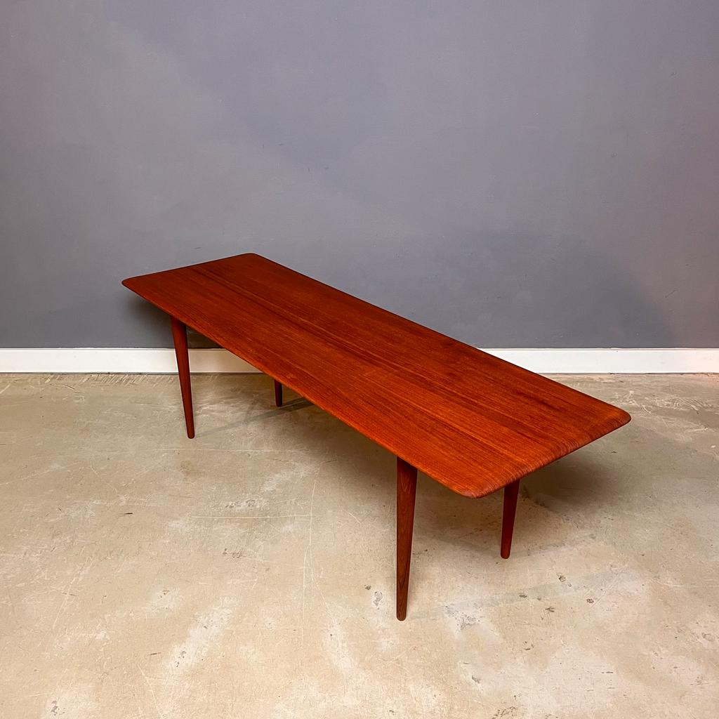 Teak Coffee table by Peter Hvidt & Orla Molgaard, Huis en Inrichting, Tafels | Salontafels, Rechthoekig, Verzenden