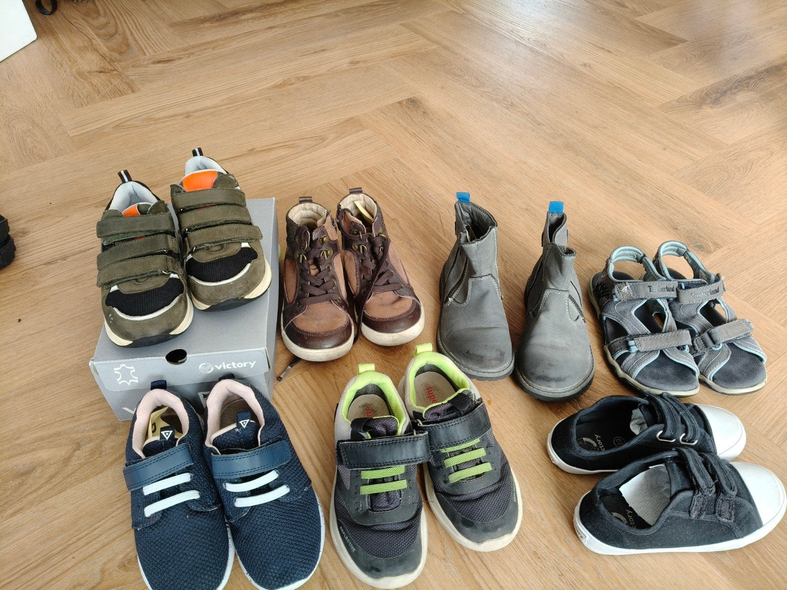 kinderschoenen, maat 29 diverse merken, Ophalen of Verzenden, Zo goed als nieuw, Jongen of Meisje, Overige typen