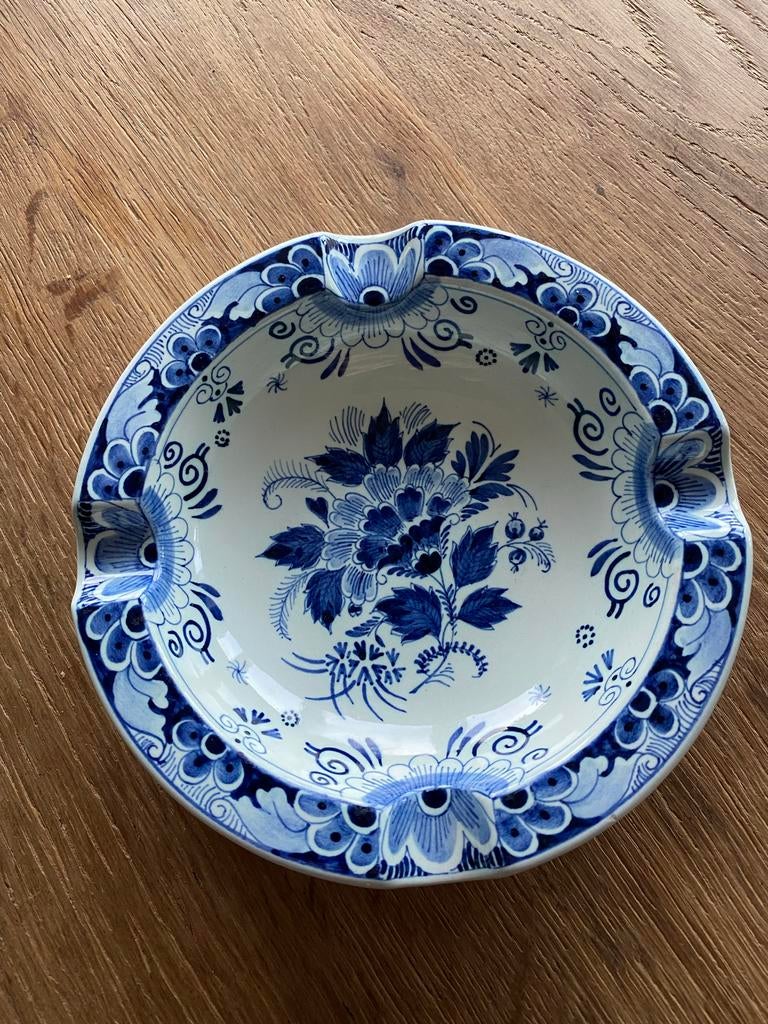 Delfts Blauw Asbak RAM Arnhem Bloemmotief Handgeschilderd, Ophalen of Verzenden