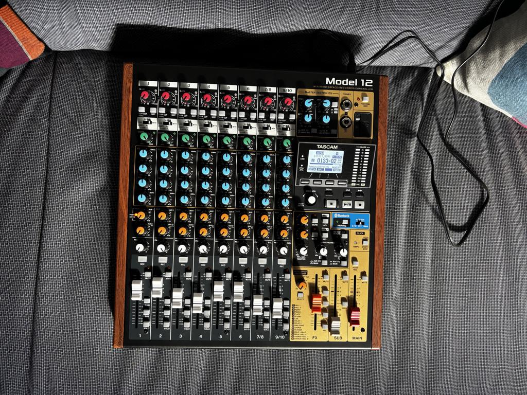 Tascam Model 12, Audio, Tv en Foto, Professionele Audio-, Tv- en Video-apparatuur, Ophalen, Gebruikt, Audio
