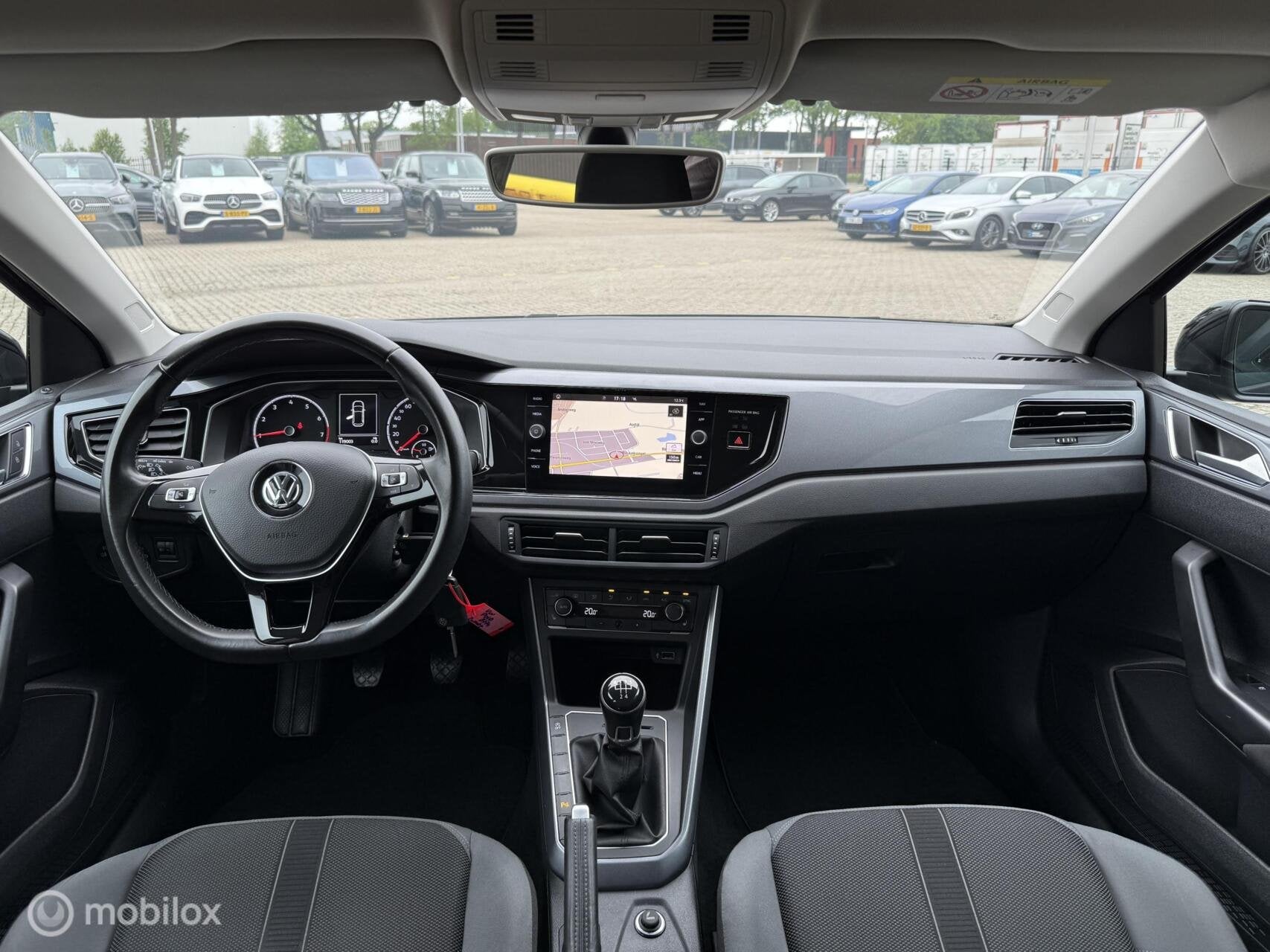 Volkswagen Polo 1.0 TSI Highline GTI velgen NAVI | PDC |, Voorwielaandrijving, 1063 kg, Gebruikt, 95 pk