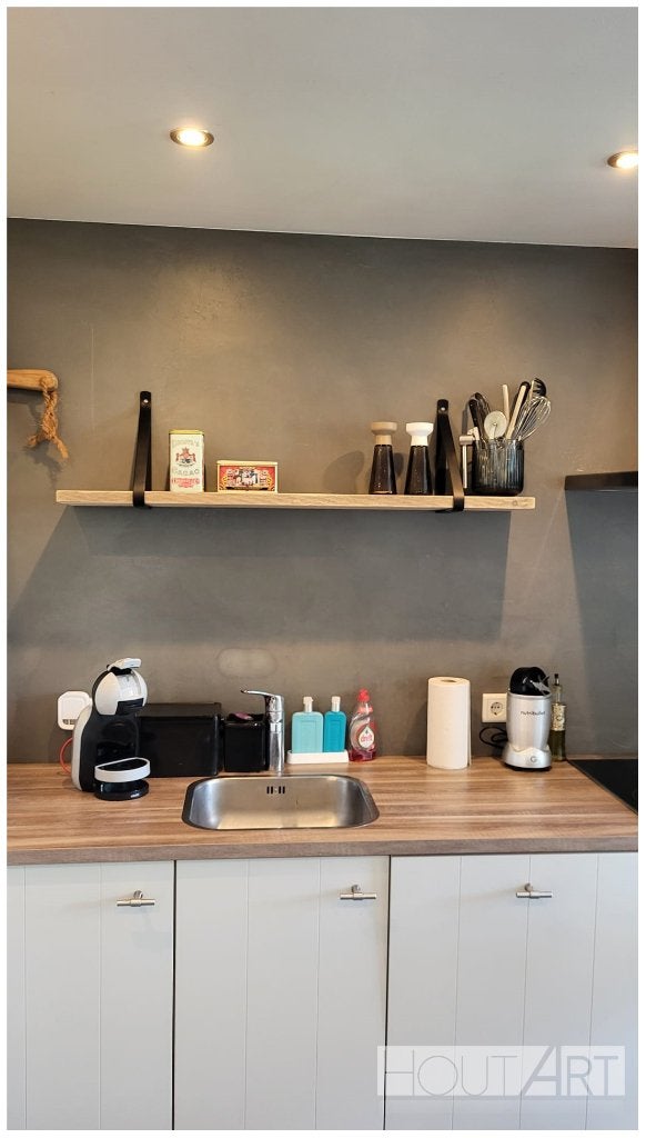 Wandplank met leren banden (diverse kleuren) in steigerhout!