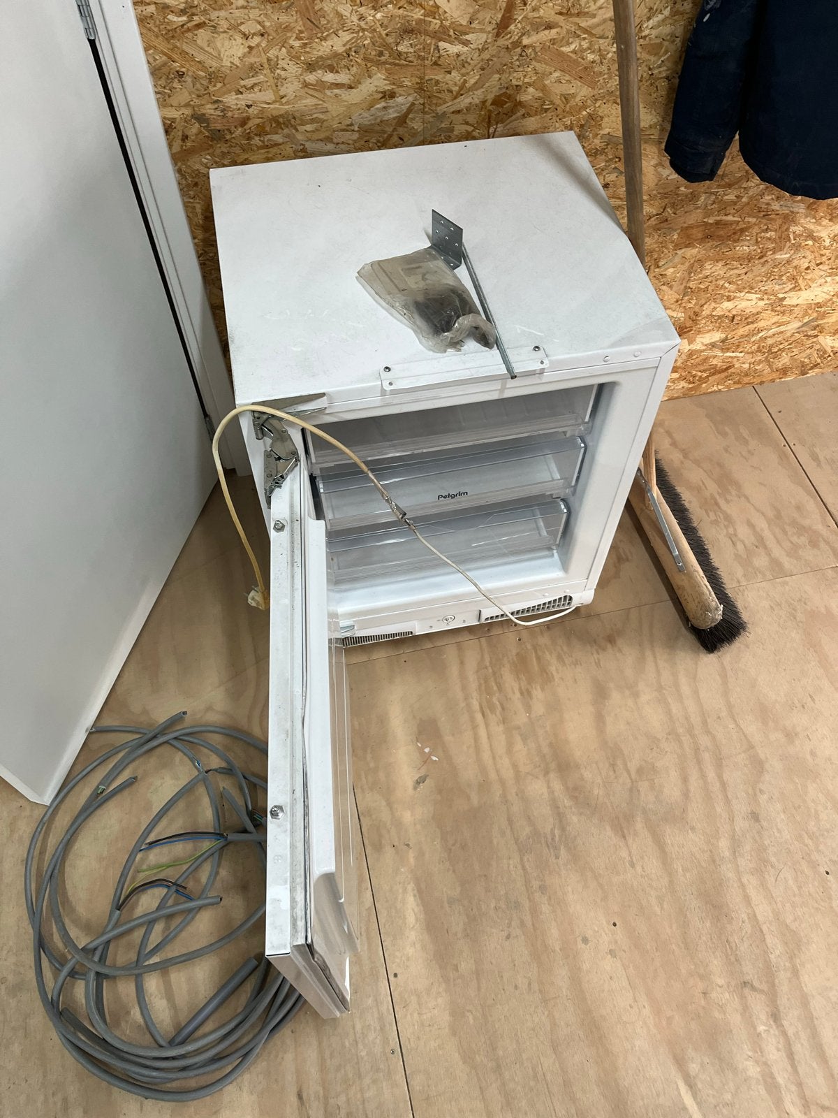 Compacte vriezer met 3 lades - Ideaal voor kleine ruimtes, Witgoed en Apparatuur, Vriezers en Diepvrieskisten, Vrieskast, Gebruikt