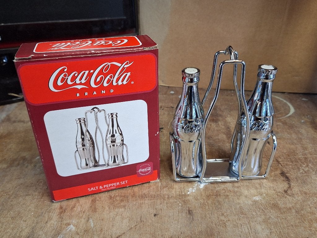 Oud Coca Cola flesjes voor peper en zout nieuw in doos, Ophalen of Verzenden, Nieuw