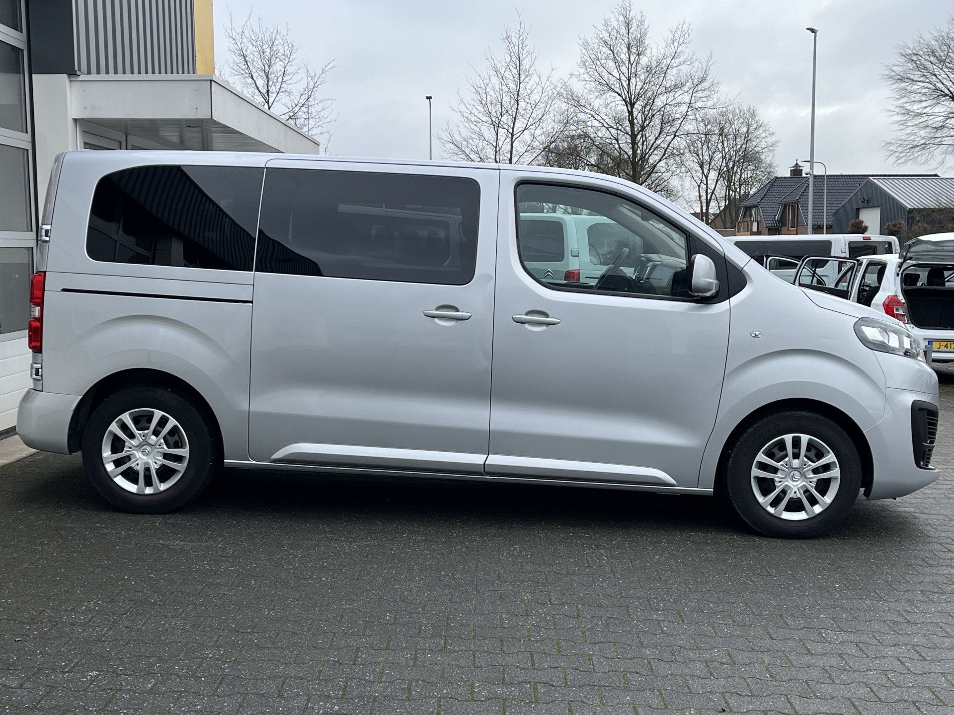 Citroën Spacetourer 1.6 BlueHDi 115 M S&S Business Climate, Auto's, Voorwielaandrijving, Stof, Origineel Nederlands, Bedrijf