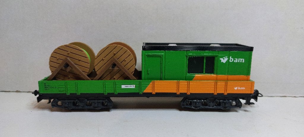 Bam Lage Bakwagon met bouwkeet en 2 Kabelhaspels Nieuw (07), Wisselstroom, Ophalen of Verzenden, NS, Märklin