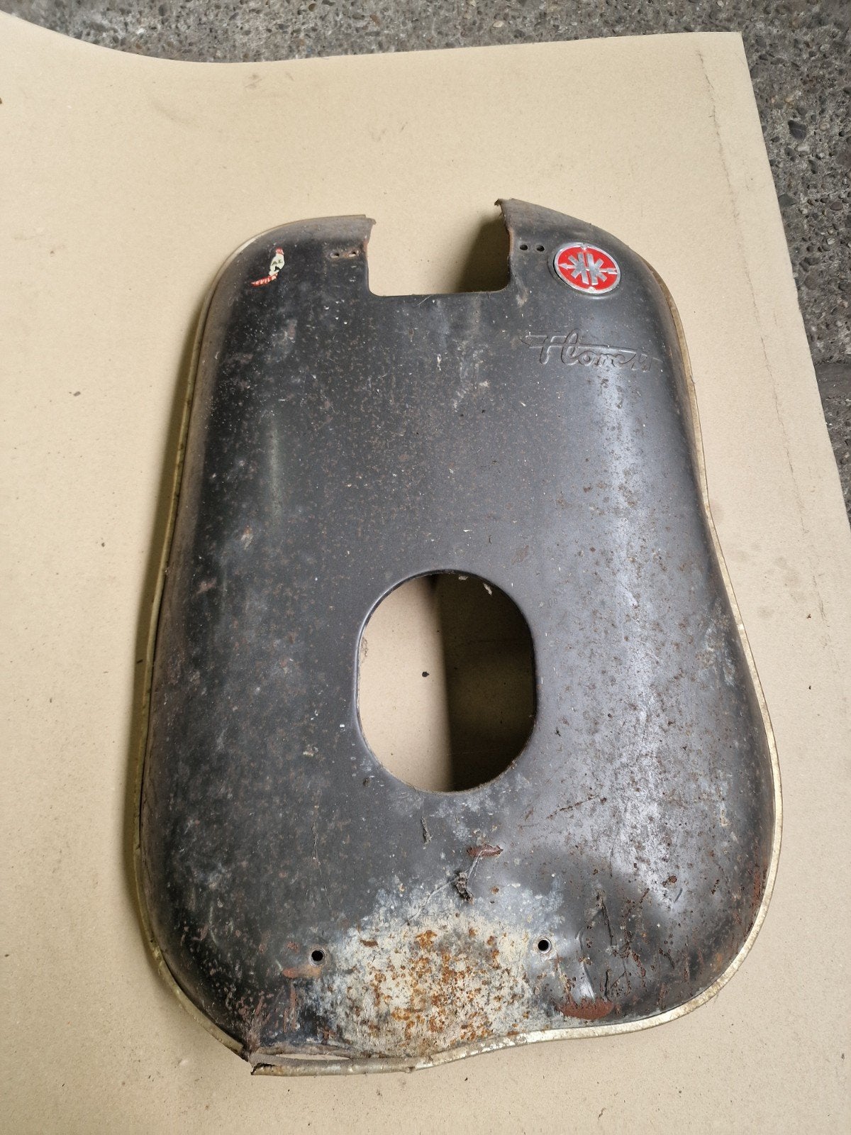 Kreidler Beenschild voor Eitank modellen. Originele met werk, Ophalen of Verzenden, Nieuw