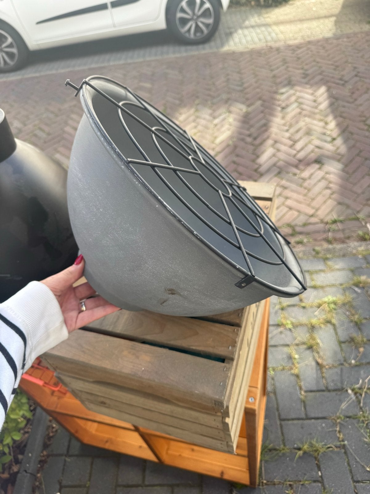 Grote grijze lampenkap met rooster, Gebruikt, Rond, Ophalen of Verzenden, Grijs