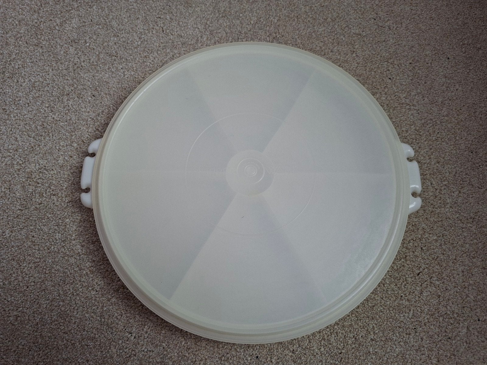 Vintage Retro Tupperware 6 vakken hapjesschaal met deksel sn, Gebruikt, Schaal, Ophalen of Verzenden, Met deksel
