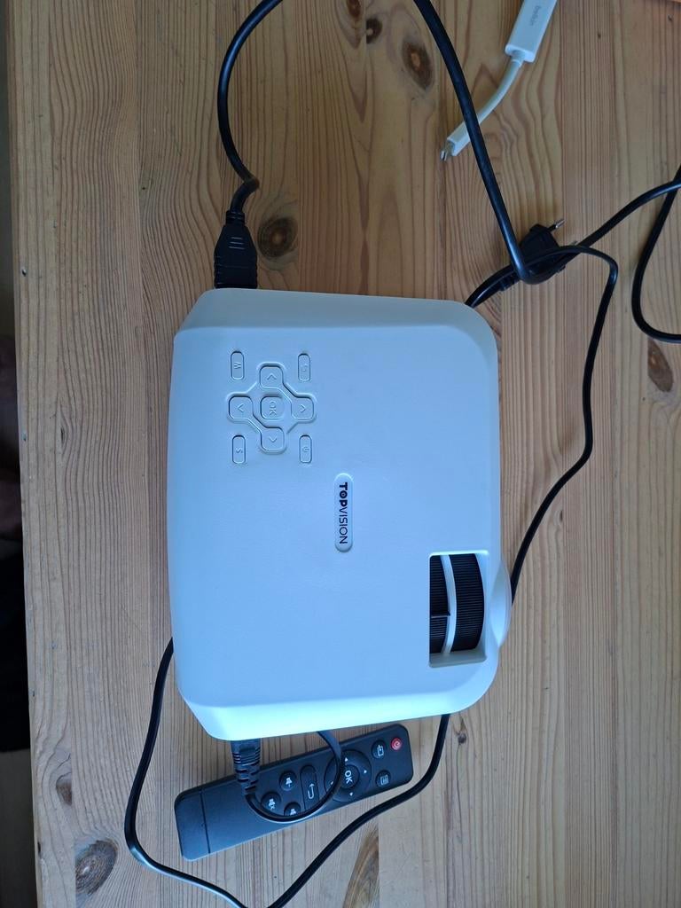 TOPVISION LED Beamer Projector - Model T23, Gebruikt, TOPVISION, Ophalen of Verzenden, LCD