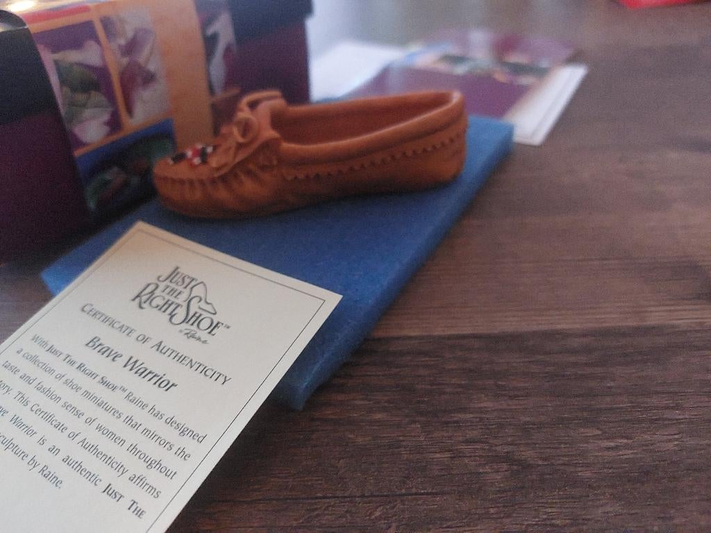 the right shoe moccasin, Verzamelen, Overige Verzamelen, Ophalen of Verzenden, Zo goed als nieuw