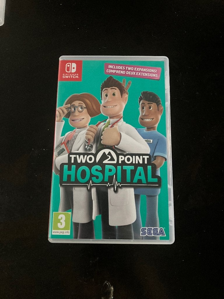 OPHALEN/VERZENDEN Two Point Hospital Nintendo Switch Spel, 1 speler, Ophalen of Verzenden, Zo goed als nieuw, Vanaf 3 jaar