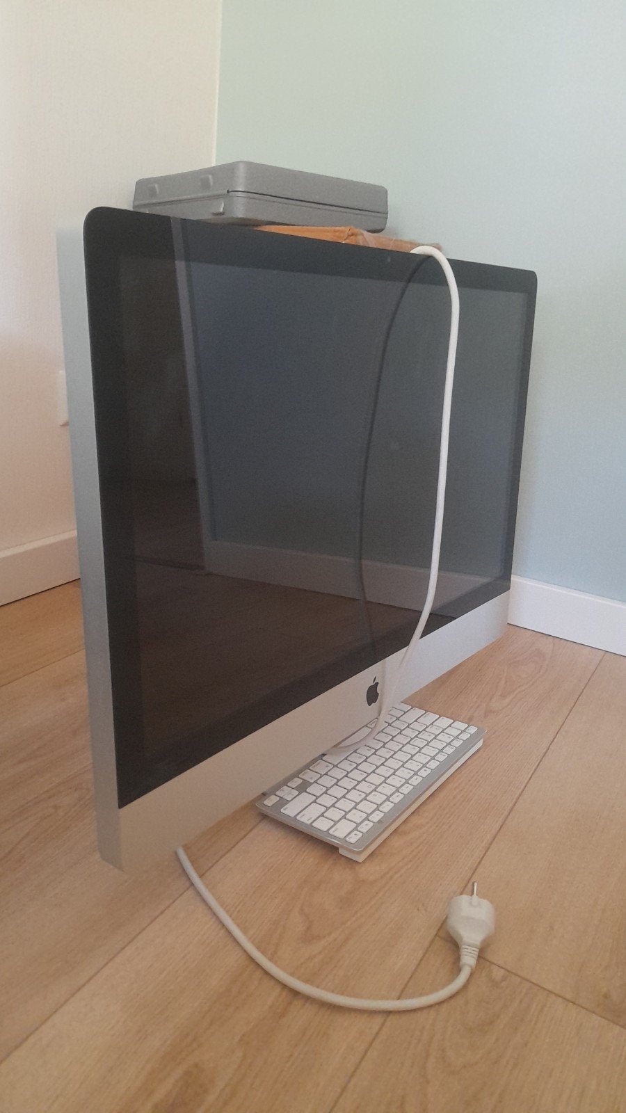 Goedwerkende iMac computer met origineel toetsenbord, Computers en Software, Apple Desktops, Ophalen, 64 GB of meer, IMac, Onbekend