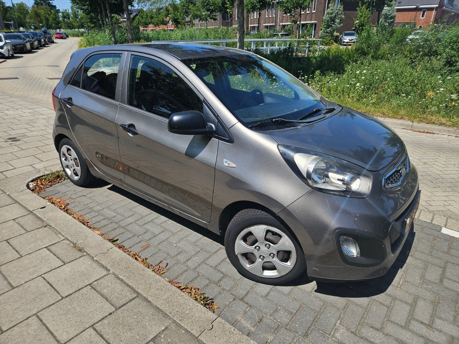 Kia Picanto 1.2 Cvvt 5-DRS 2011 Grijs, Auto's, Voorwielaandrijving, 4 cilinders, 400 kg, Origineel Nederlands