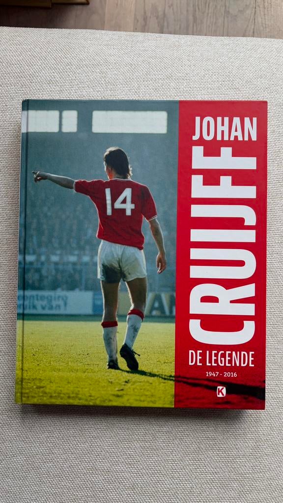Johan Cruijff: de legende, Boeken, Sportboeken, Zo goed als nieuw, Balsport, Ophalen of Verzenden