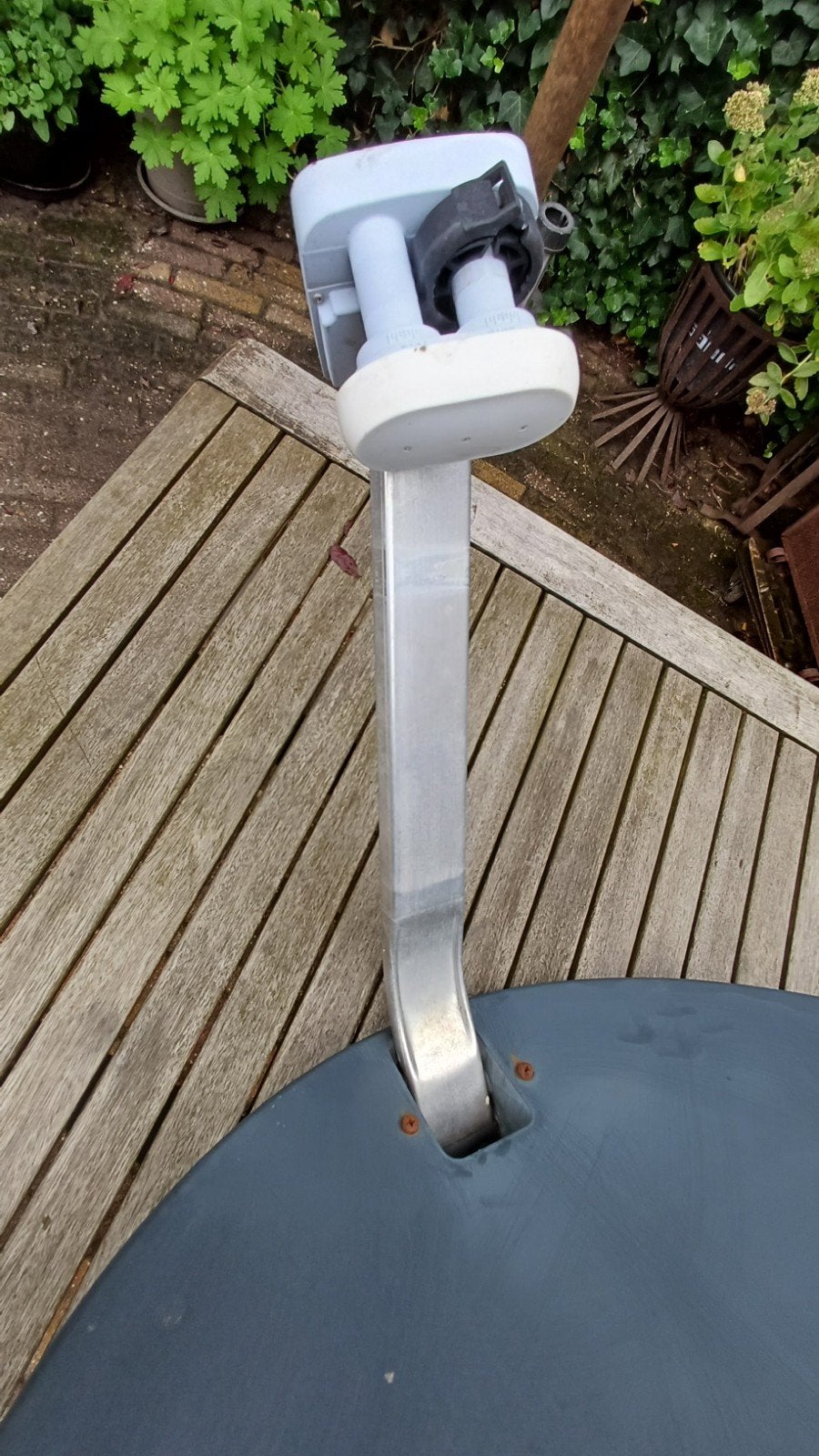 Satellietschotel met DUO LNB en Edision ontvanger, Ophalen of Verzenden, Gebruikt, (Schotel)antenne, Overige merken