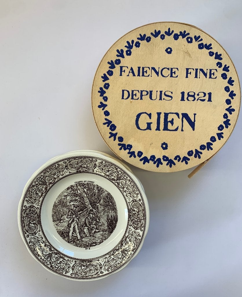 Gien Aardewerk, Set van 6 bordjes met jachtmotieven, Overige merken, Klassiek, Nieuw, Ophalen of Verzenden
