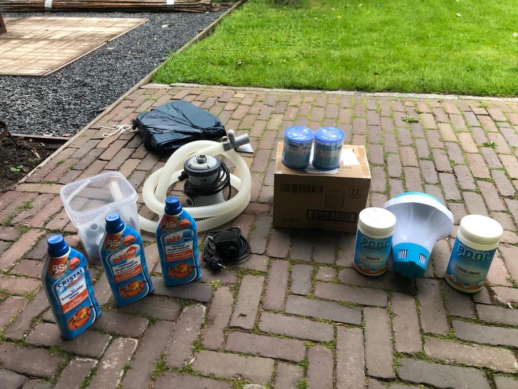Zwembad accessoires: pomp, filters, chloor, afdekzeil, pH, Ophalen of Verzenden, Gebruikt, Zwembadpomp
