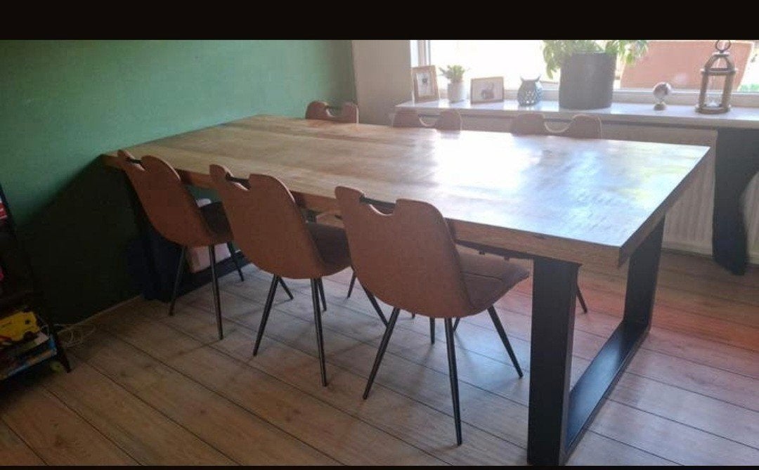 Mango houten eettafel!, Huis en Inrichting, Tafels | Eettafels, Ophalen, 100 tot 150 cm, 200 cm of meer, Zo goed als nieuw