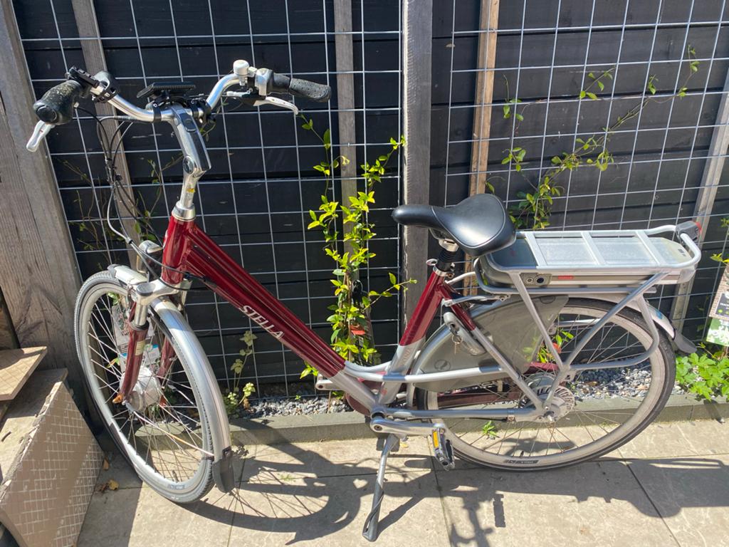 Stella Vicenza E-bike met defecte accu en versleten achterba, Ophalen, Gebruikt