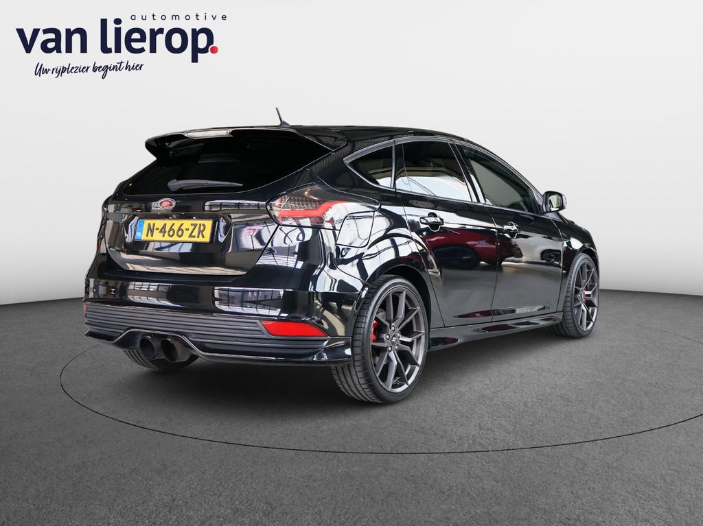 Ford Focus 2.0 ST-3|LEDER|NAVI|CAMERA|STOEL/STUURVERW|CLIMAT, 15 km/l, Gebruikt, 4 cilinders, 1337 kg