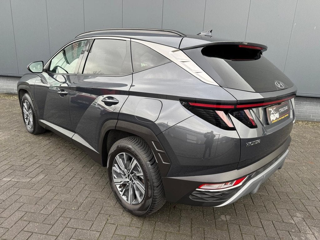 Hyundai Tucson 1.6 T-GDI HEV 180PK /Led /Pano /Winterpakket, 12 maanden, Stof, Gebruikt, 4 cilinders