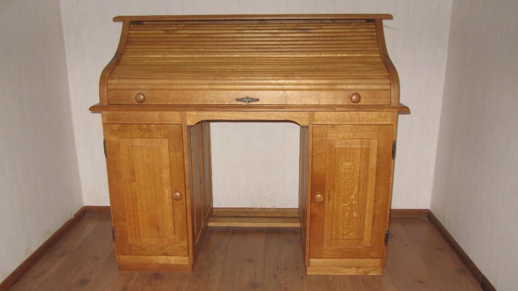 Mooie  Massief Eiken afsluitbare rolluik secretaire, Ophalen, Gebruikt, Klassiek