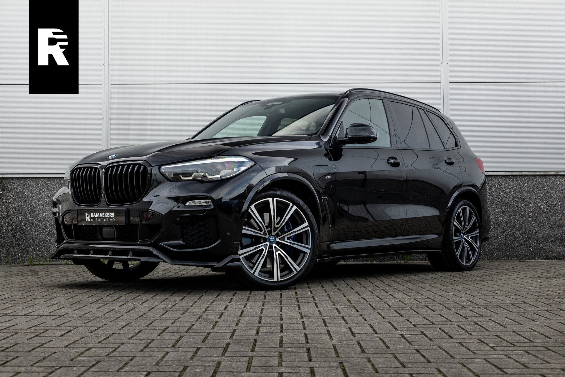 BMW X5 xDrive45e High Executive M-Sport / 22 inch / Co-Pilot, Auto's, Gebruikt, 394 pk, Met garantie (alle), Zwart