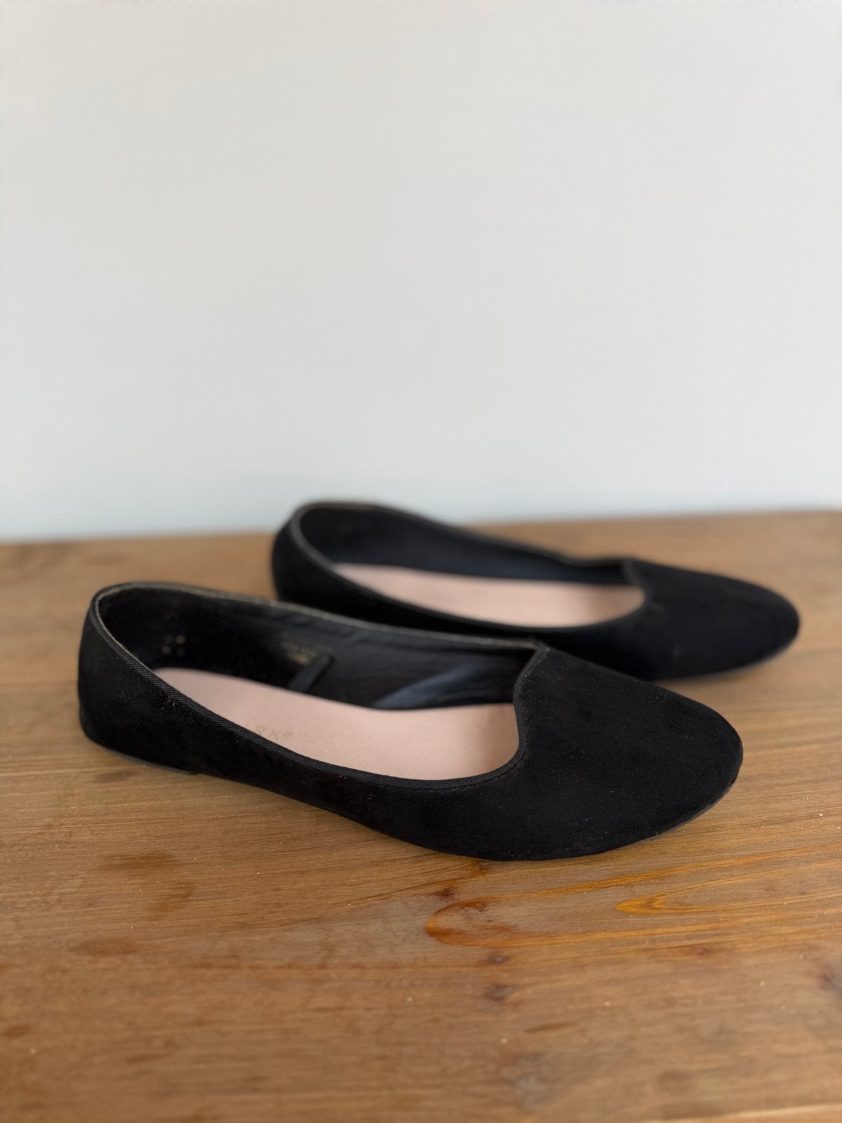 Black Suede Ballet Flats Women Size 40/41, Kleding | Dames, Schoenen, Ophalen of Verzenden, Gedragen, Zwart, Ballerina's