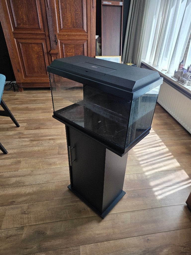Aquarium (60L) met bijpassende kast, Dieren en Toebehoren, Ophalen, Gebruikt, Juwel, Inclusief deksel