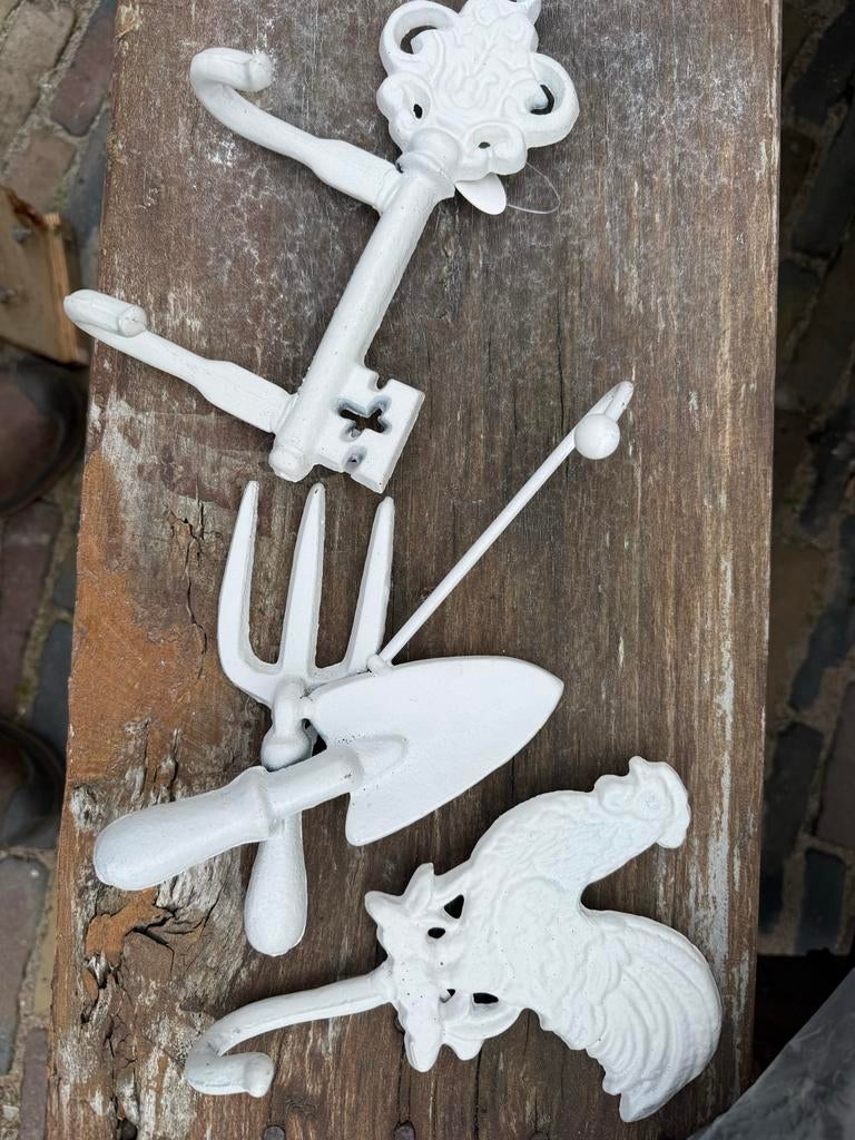 Decoratieve haak voor keuken of garage, Ophalen of Verzenden, Nieuw, Metaal, Wandhaken