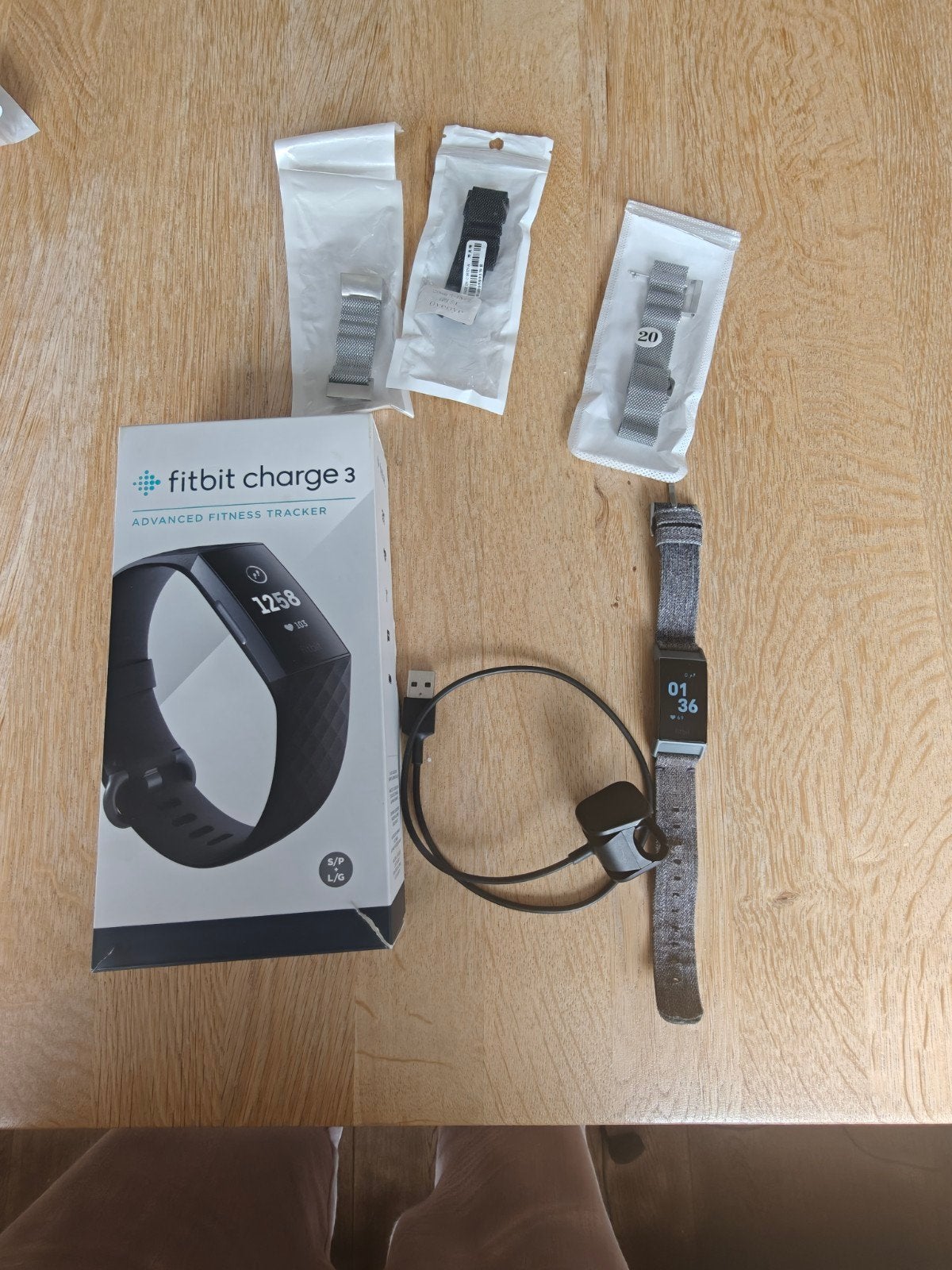Fitbit Charge 3 - Gebruikt, geen schade, Gebruikt, Zwart, Ophalen of Verzenden, Fitbit