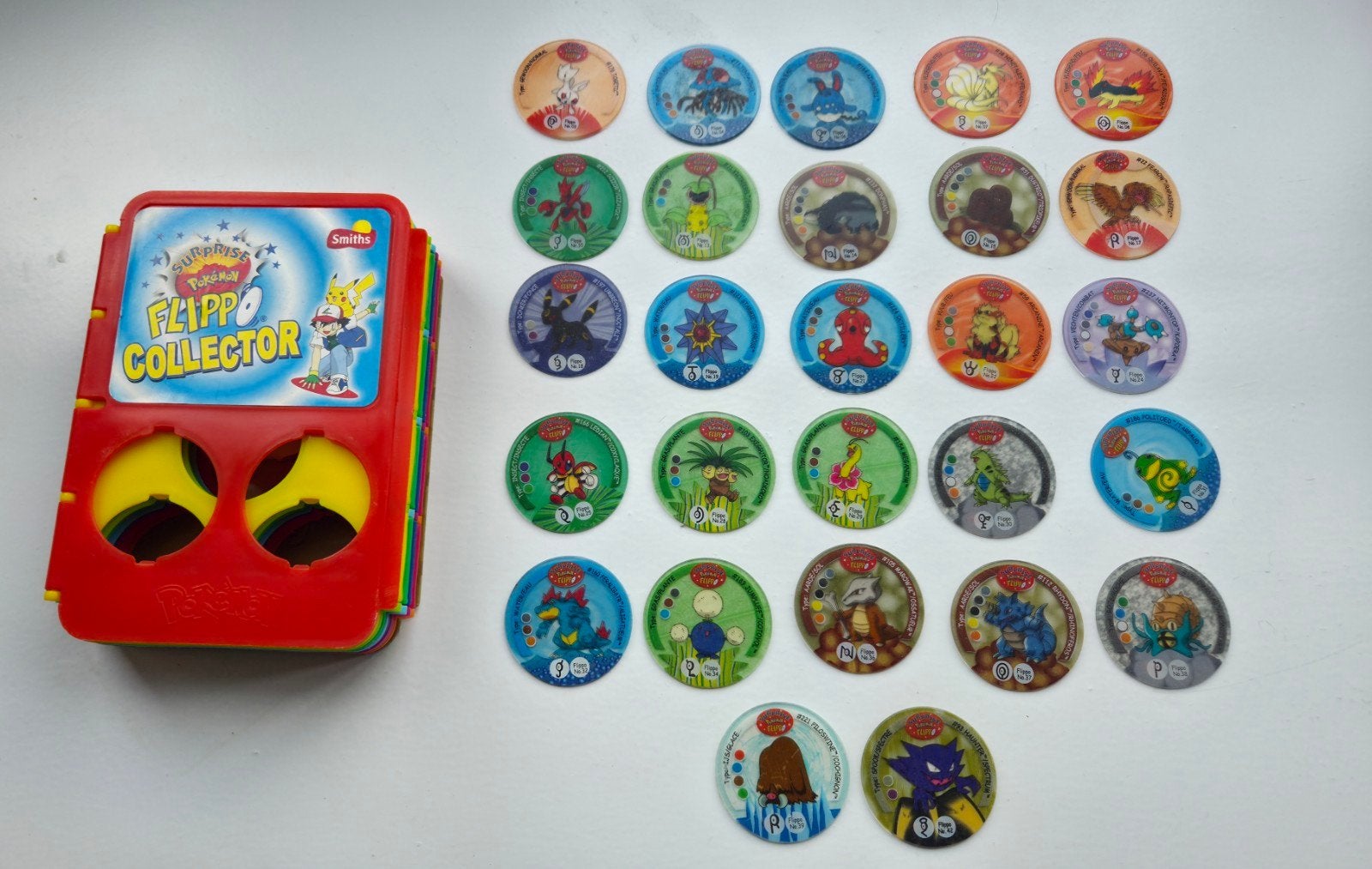 Pokémon Flippo's van Smiths 38 stuks, Ophalen of Verzenden, Gebruikt