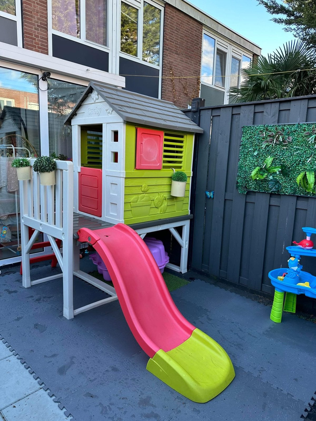 Smoby speelhuis met glijbaan, Ophalen, Zo goed als nieuw