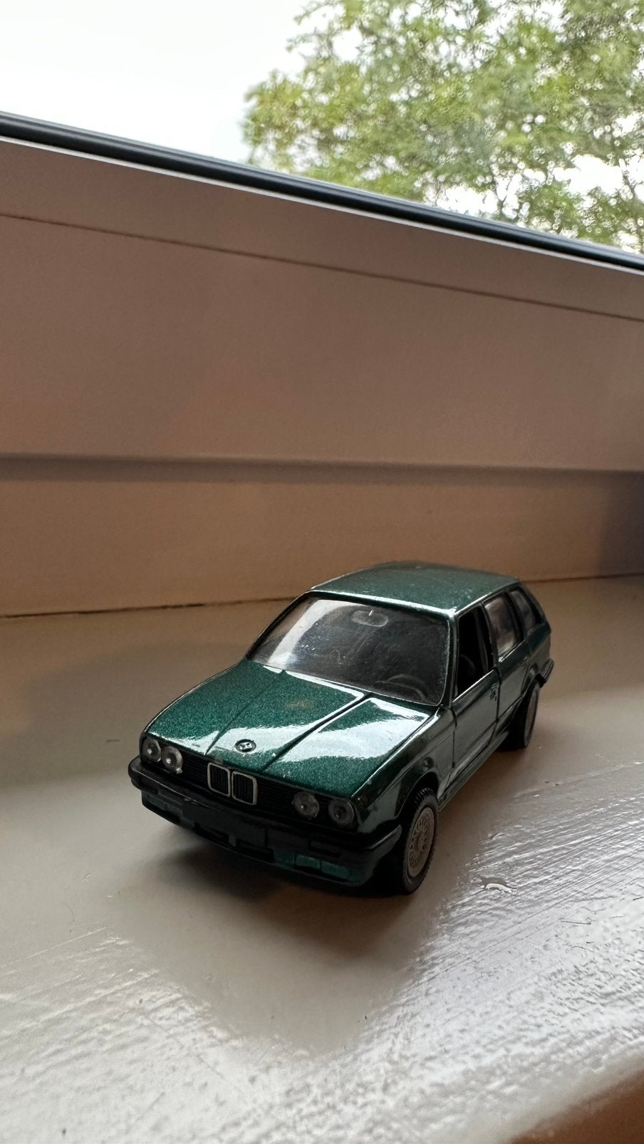 GAMA 1169 BMW Touring 1:43 – Vintage Diecast Model Car, Ophalen