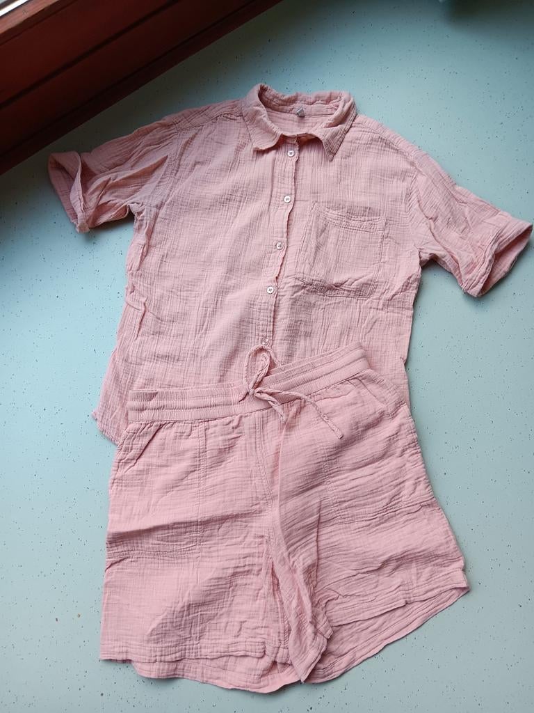 Set Hema M shorts blouse, Kleding | Dames, Jumpsuits, Maat 38/40 (M), Ophalen of Verzenden, Zo goed als nieuw, Roze