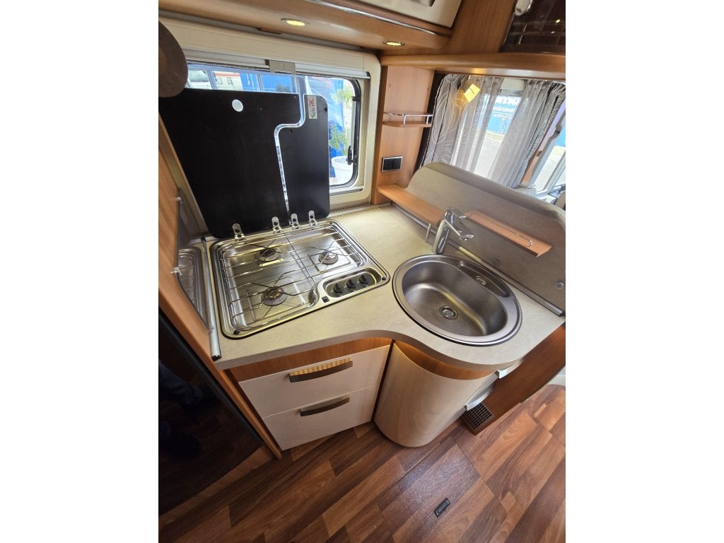 Foto 18 van Hymer B 588 in top staat 2014 met Levelsysteem