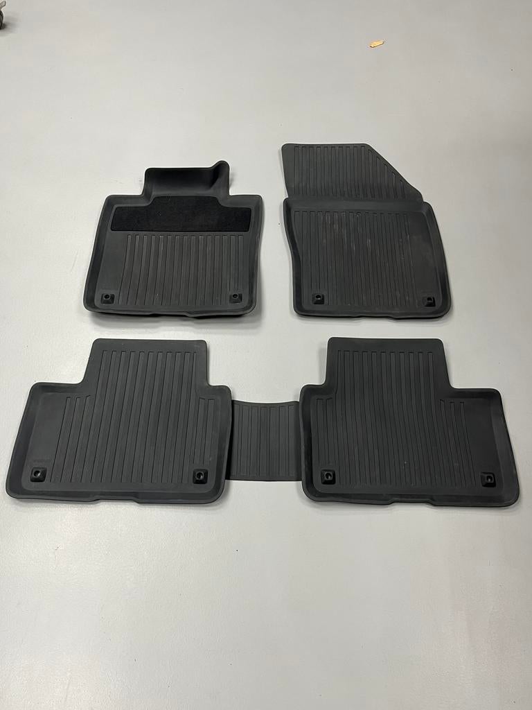 Originele rubberen automatten Volvo V60/S60 vanaf 2018, Ophalen of Verzenden, Zo goed als nieuw