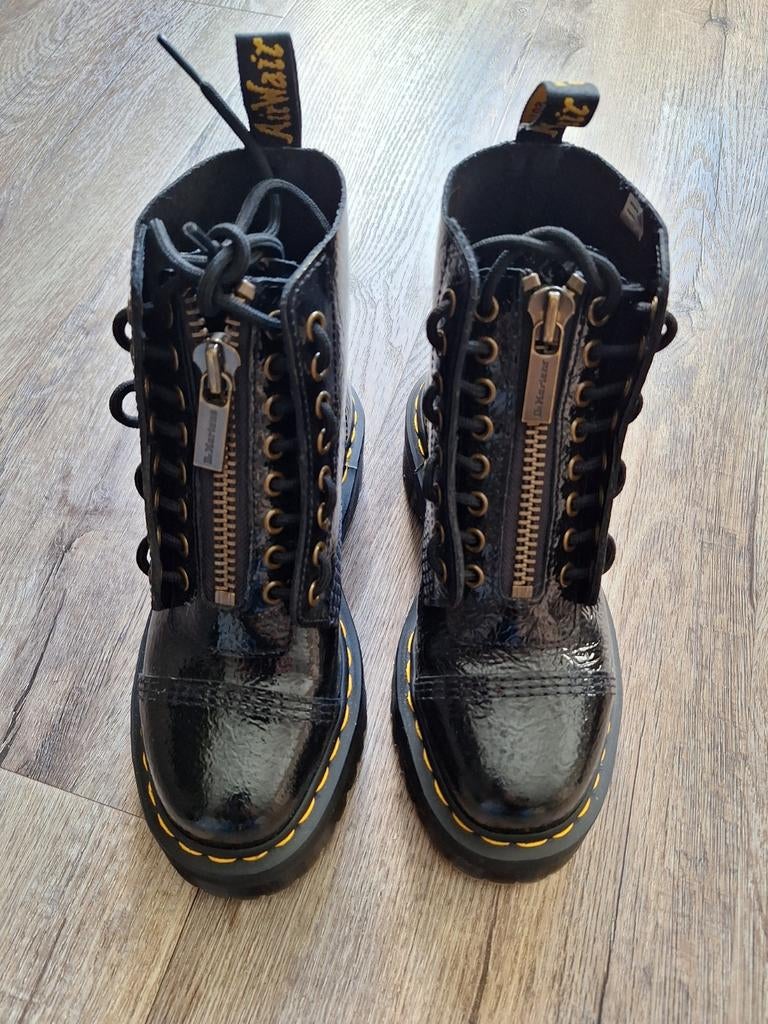 Dr. Martens 1460 Pascal Front Zip Laarzen Zwart Lakleer, Zwart, Lage of Enkellaarzen, Ophalen of Verzenden, Dr. Martens