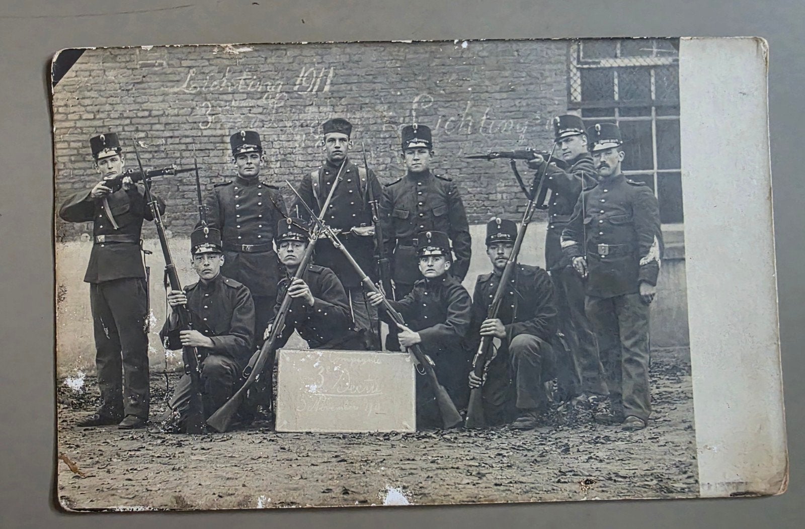 135) FOTOKAART MOBILISATIE 1911 - MILITARIA, Verzenden, Landmacht, Nederland, Foto of Poster