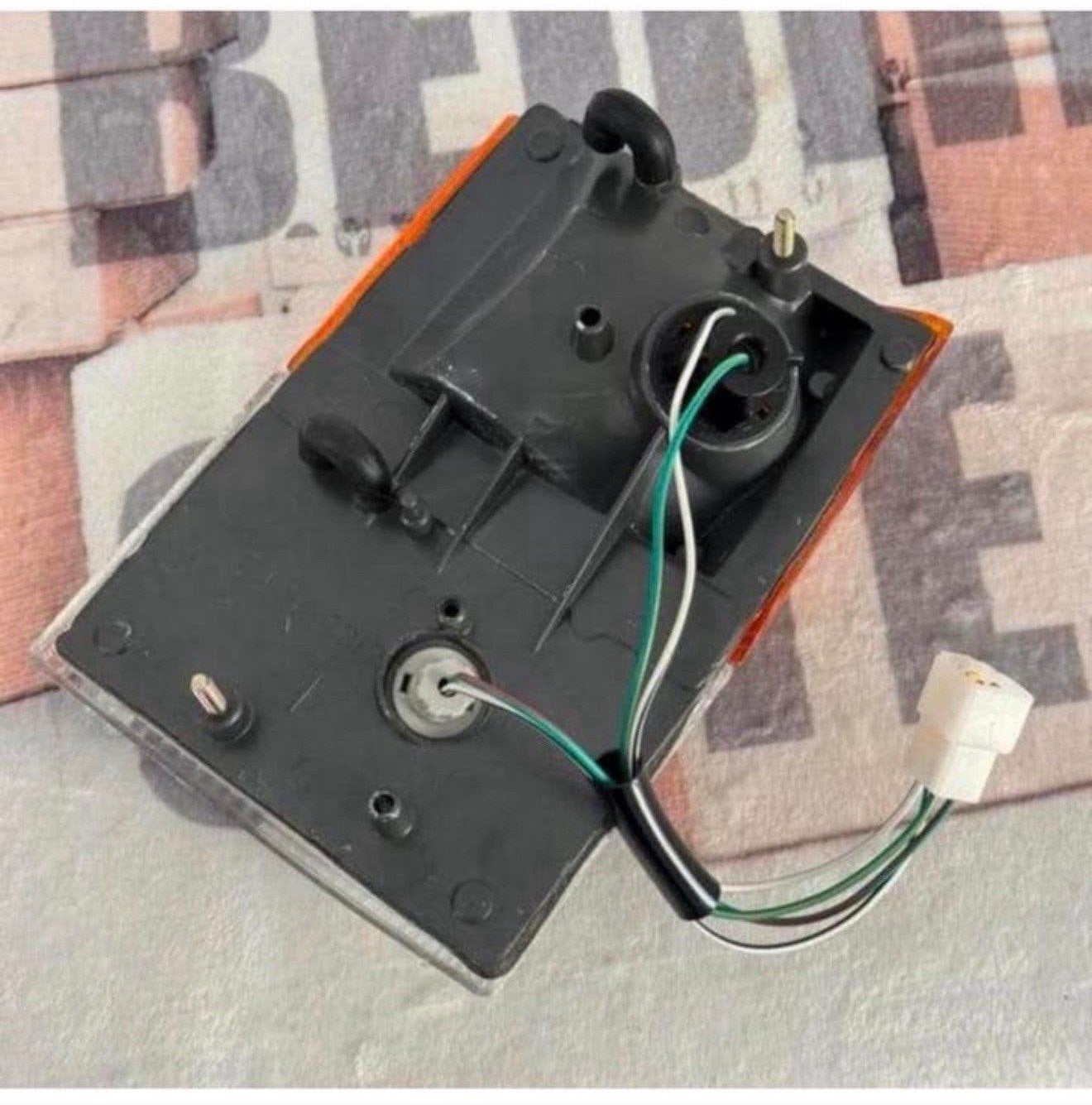 Toyota Hiace voor de Hi-ace 1982-1990 knipperlicht NIEUW, Auto diversen, Auto-accessoires, P, P, P, Nieuw