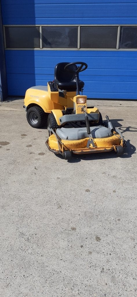 Stiga Park Ranger frontmaaier met Honda 2 cil motor, Tuin en Terras, Zitmaaiers, Ophalen, Gebruikt, Stiga, Stiga