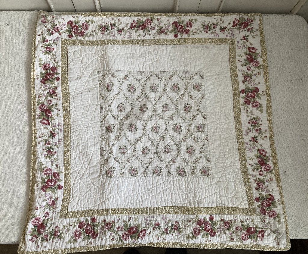 Vintage kussenhoes met rozenprint / patchwork, Gebruikt, Meerkleurig, Ophalen of Verzenden, Wasbaar