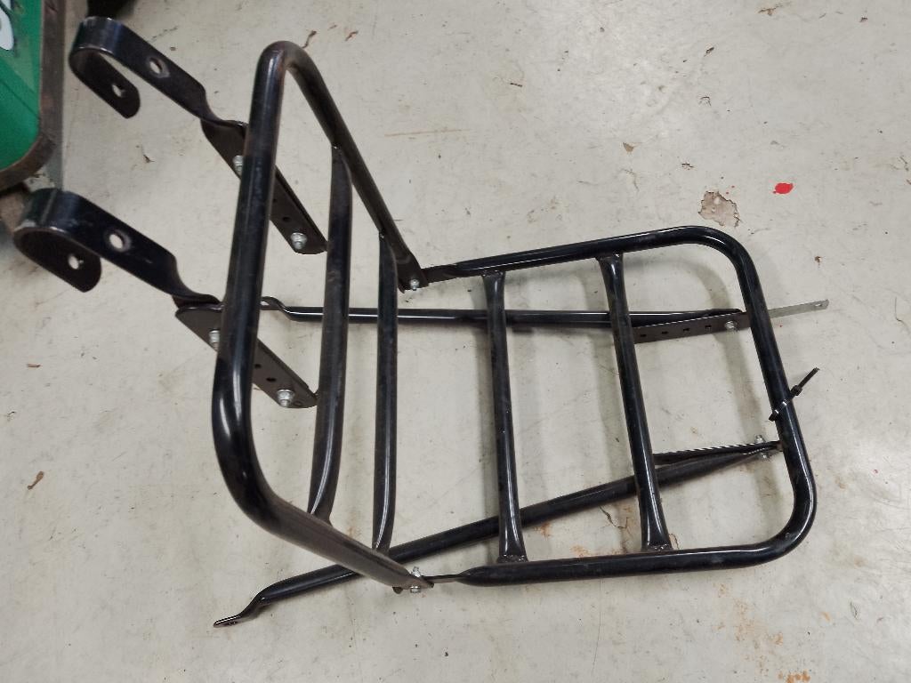 Fietsvoordrager met steun - 28", Ophalen of Verzenden, Zo goed als nieuw