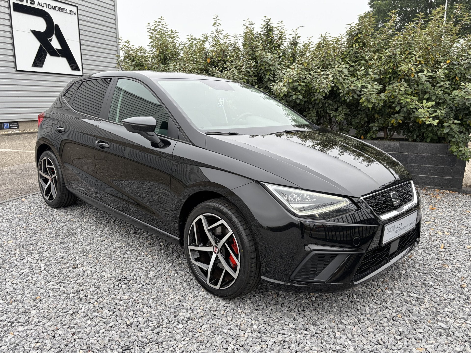 SEAT Ibiza 1.0 TSI Style Navi|LED|Cruis|Carplay Zwart, Auto's, Seat, Voorwielaandrijving, Stof, Gebruikt, Huisgarantie