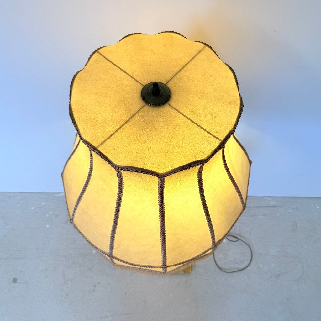 Vintage vloerlamp met messing frame en onyx voet, Huis en Inrichting, Gebruikt, Vintage, E27 (groot), 150 tot 200 cm