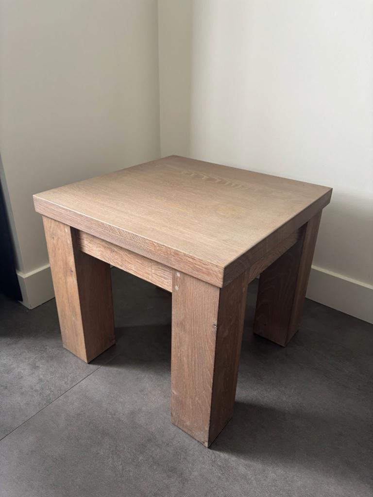 Houten bijzettafel - vierkant, Huis en Inrichting, Ophalen, Minder dan 45 cm, Minder dan 55 cm, Gebruikt