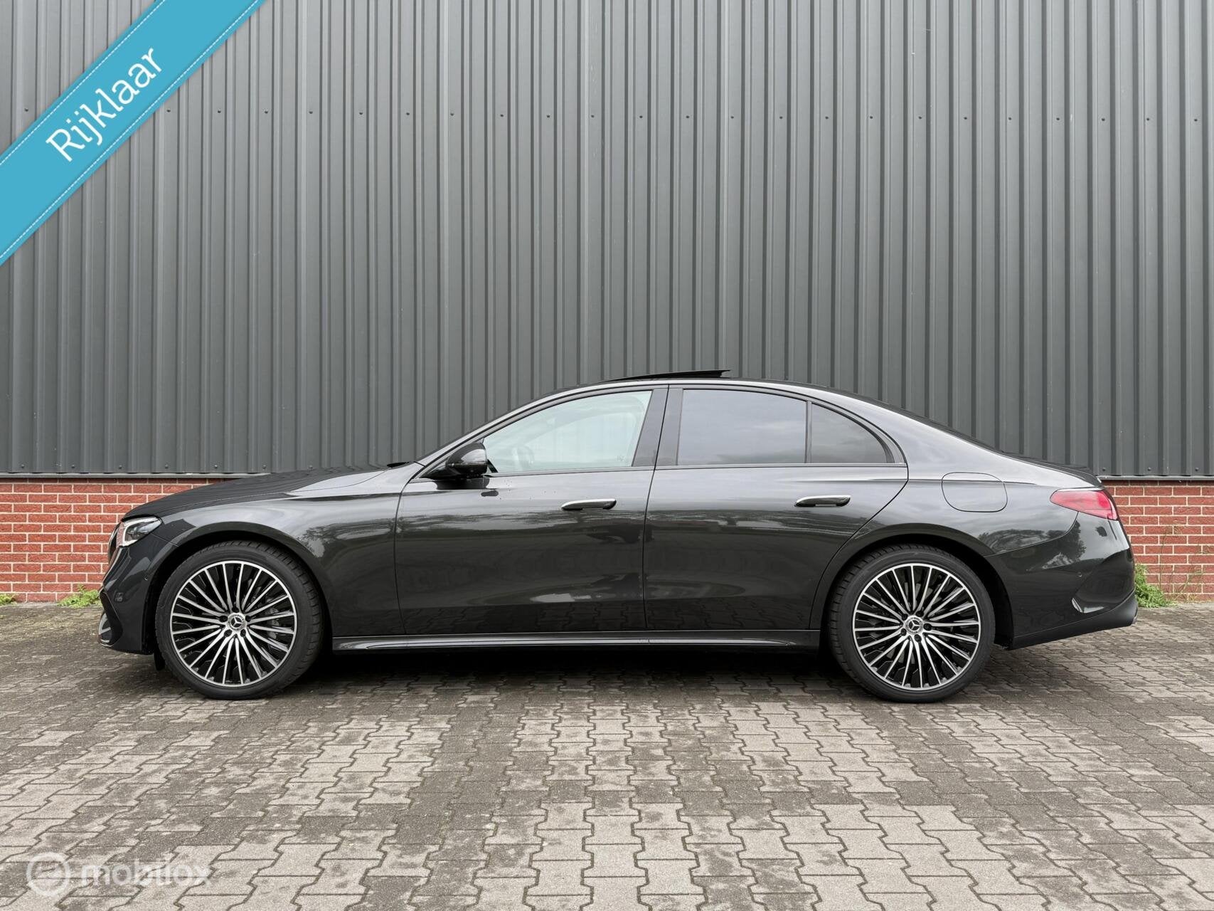 Mercedes E-klasse E300 de 4MATIC AMG Line Pano Burmester 4D, Automaat, Gebruikt, 4 cilinders, Plug-in hybride